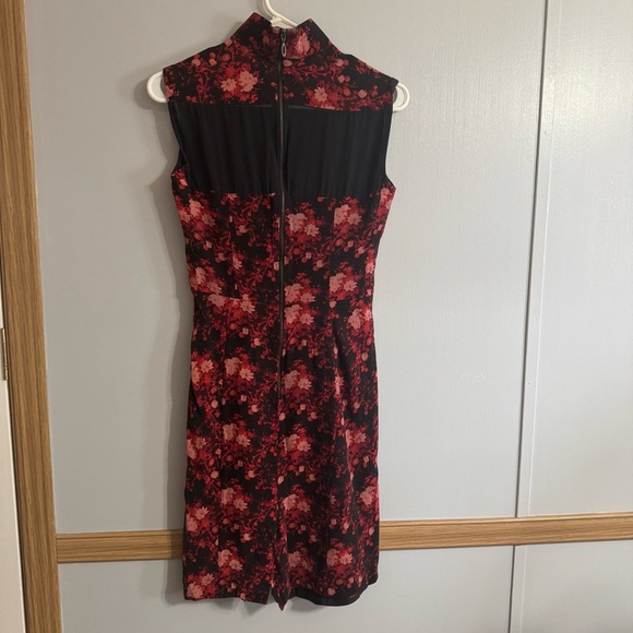Shanghai Tang Black and Red Sheath Dress Size 6 - Picture 15 of 16